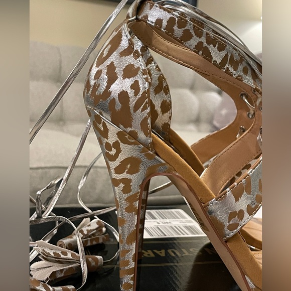 Sexy ankle strap silver metallic high Heels - Picture 14 of 15